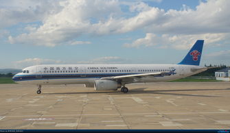 AIRBUS A321 200 B 1880 中国牡丹江海浪机场 Re MDG暑假拍机集锦